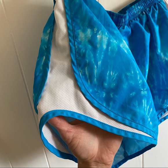 NIKE Dri Fit - Picture 6 of 9